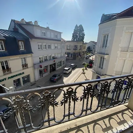 Meuble T2 Moderne En Hyper Centre Apartment Vittel Exterior photo